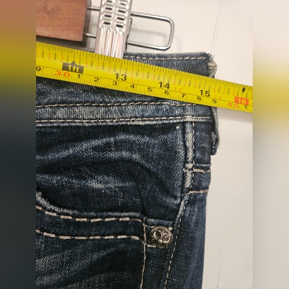 Miss Me Skinny Jeans - Picture 5 of 7